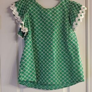 She & Sky Green Patterned Blouse with White Trim Ruffled Sleeves Size Small